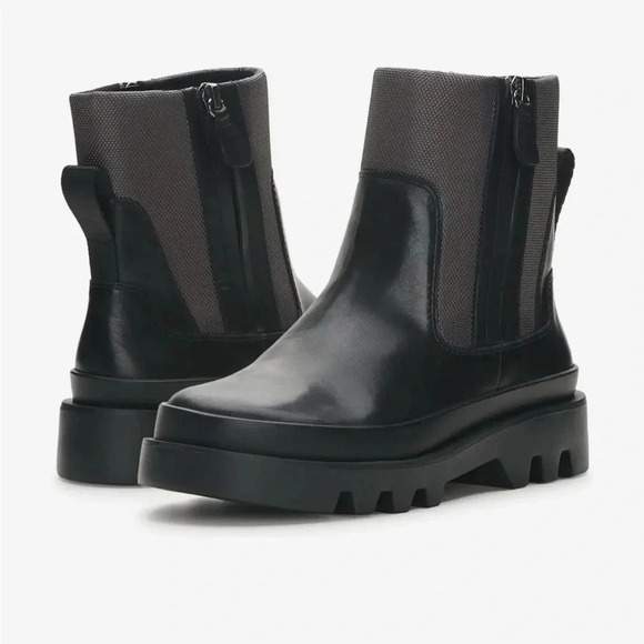Vince Camuto Kaskona black leather ankle booties sz 6 nwob - Picture 1 of 6